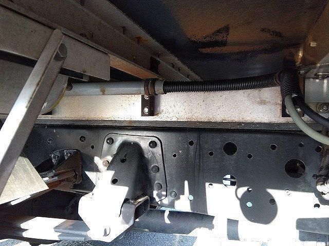Hino RANGER 2017-08 6050623-17