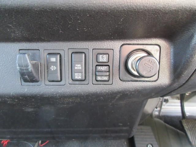 Hino RANGER 2015-05 6050596-16