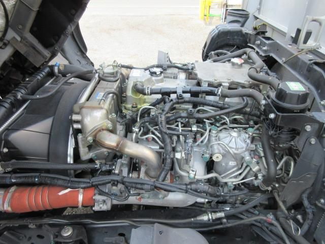 Hino RANGER 2015-05 6050596-25