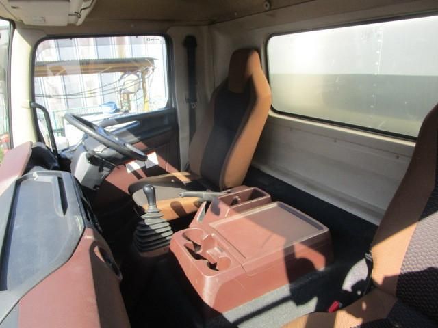 Hino RANGER 2018-03 6050573-23