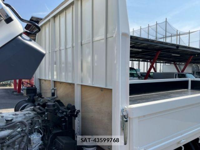Hino RANGER 2023-04 6016882-18
