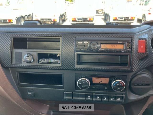 Hino RANGER 2023-04 6016882-20