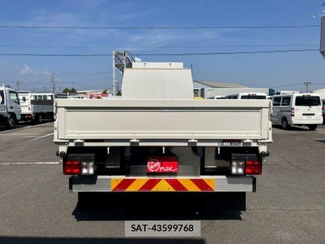 Hino RANGER 2023-04 6016882-3