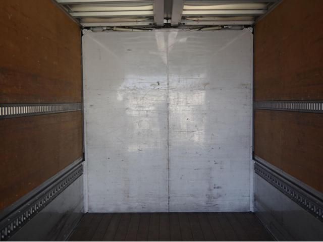 Hino RANGER 2015-04 6050611-12