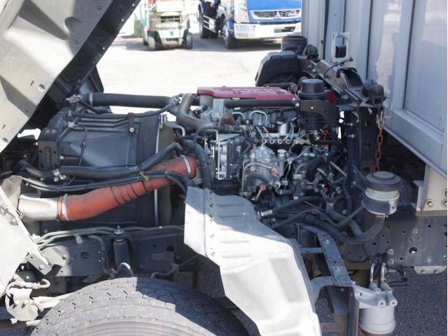 Hino RANGER 2015-04 6050611-27