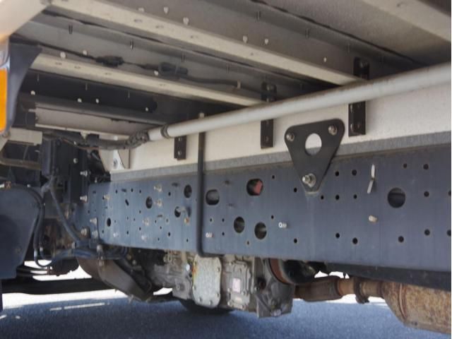 Hino RANGER 2015-04 6050611-5