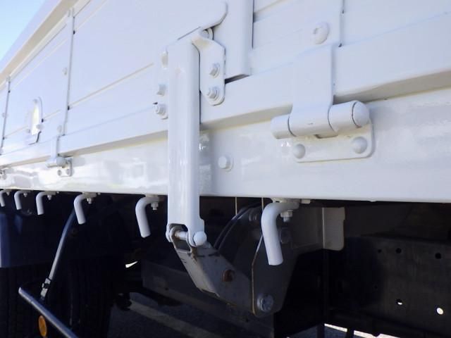 Hino RANGER 2013-10 6050630-27