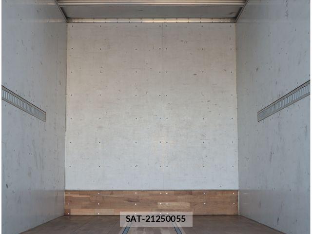 Hino RANGER 2017-08 6135591-10