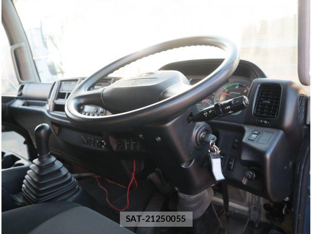 Hino RANGER 2017-08 6135591-19