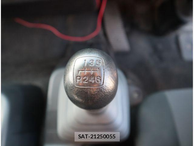 Hino RANGER 2017-08 6135591-21