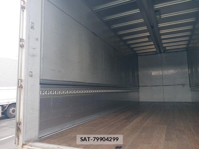 Hino RANGER 2016-11 6218839-2
