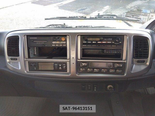 Hino RANGER 2014-01 6218841-15