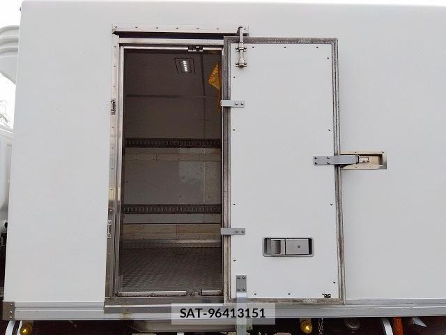 Hino RANGER 2014-01 6218841-7