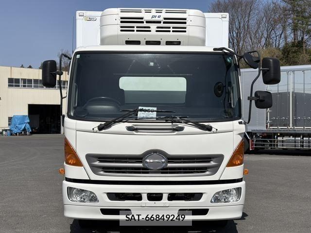 Hino RANGER 2017-06 6218833-1