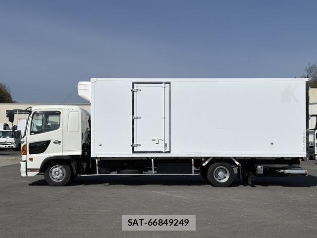 Hino RANGER 2017-06 6218833-3