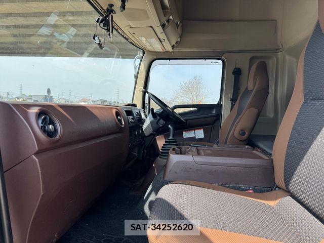 Hino RANGER 2018-09 6246981-12