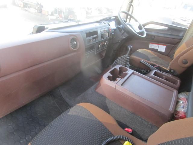 Hino RANGER 2018-03 6274360-17