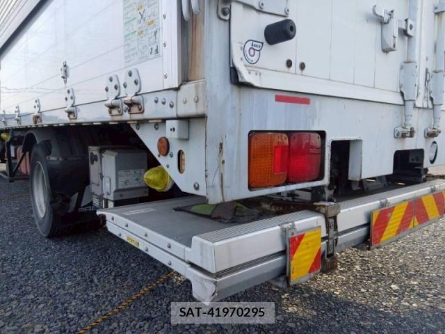 Hino RANGER 2013-07 6306077-14
