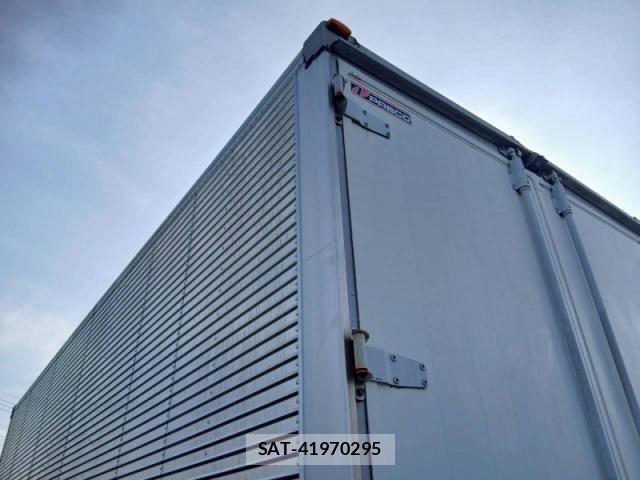 Hino RANGER 2013-07 6306077-15