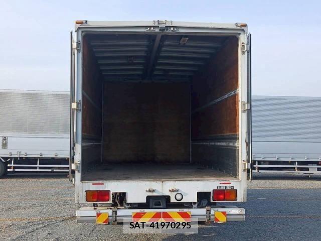 Hino RANGER 2013-07 6306077-19