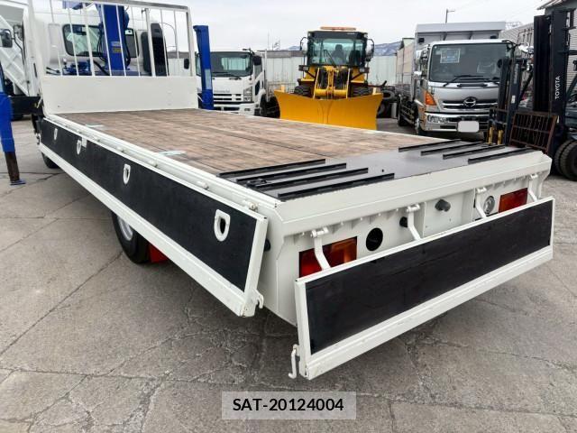 Hino RANGER 2011-12 6306074-10