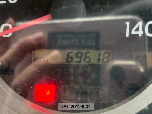 Hino RANGER 2011-12 6306074-26
