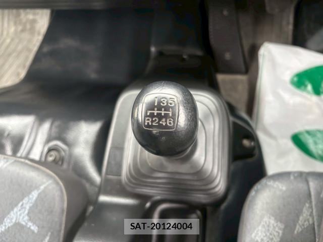 Hino RANGER 2011-12 6306074-27