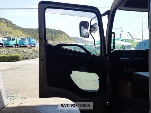 Hino RANGER 2010-03 6502527-27