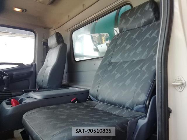 Hino RANGER 2010-03 6502527-28