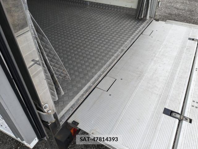 Hino RANGER 2018-06 6502518-12