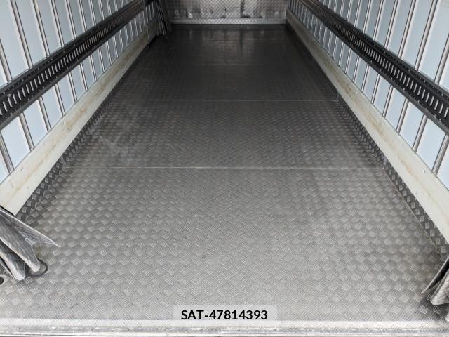 Hino RANGER 2018-06 6502518-15