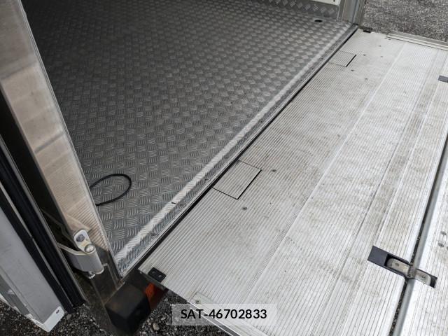 Hino RANGER 2018-06 6502519-12