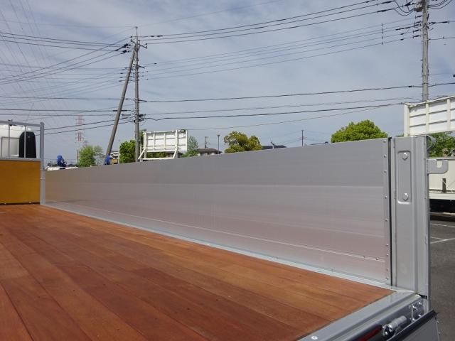Hino RANGER 2025-07 6530393-13