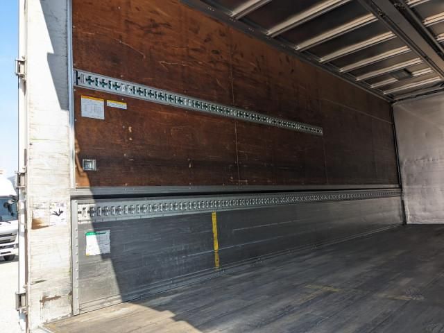 Hino RANGER 2015-04 6597068-18