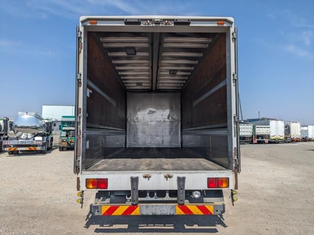 Hino RANGER 2015-04 6597068-8