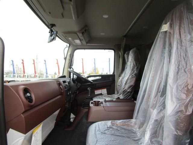 Hino RANGER 2025-09 6597021-22