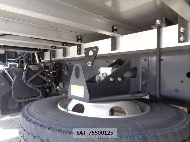 Hino RANGER 2024-04 6677675-23