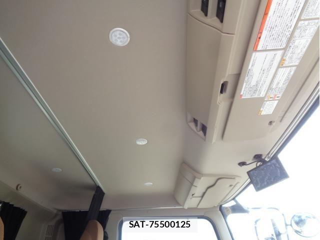 Hino RANGER 2024-04 6677675-28