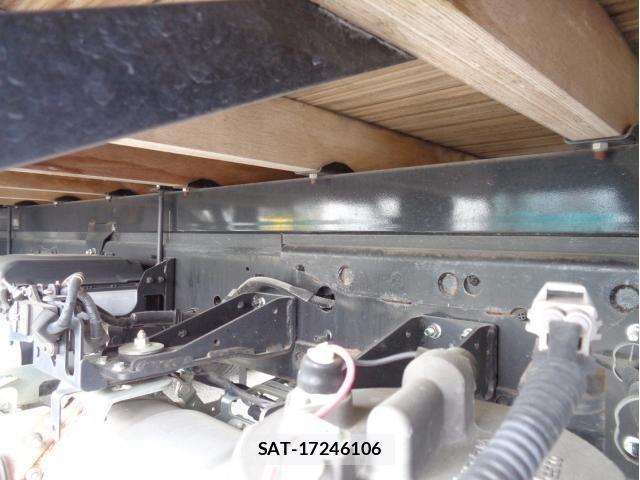 Hino RANGER 2021-09 6677676-13