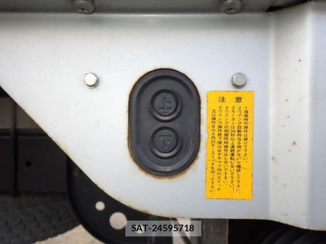 Hino RANGER 2015-01 6677695-16