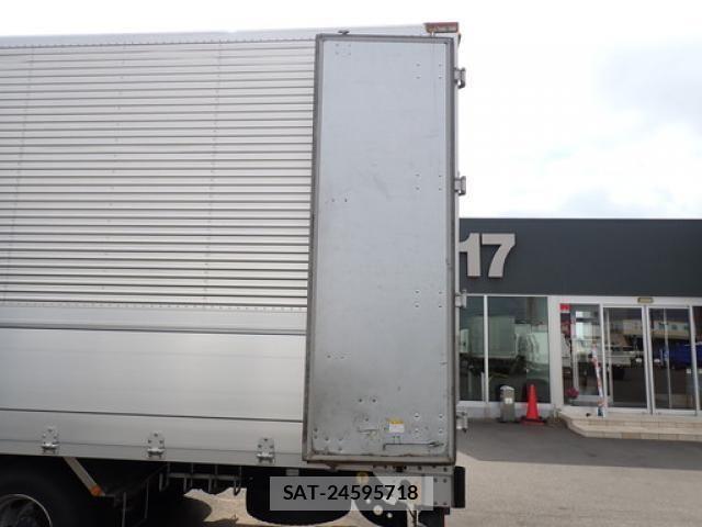 Hino RANGER 2015-01 6677695-29