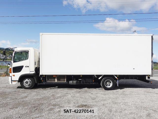 Hino RANGER 2017-02 6677701-9