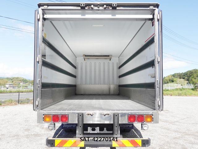 Hino RANGER 2017-02 6677701-12