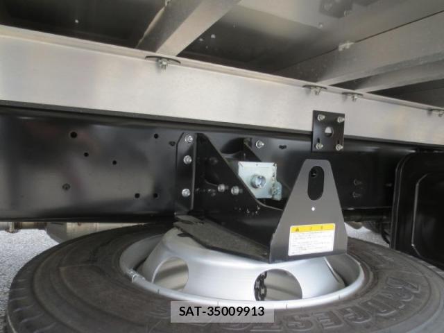 Hino RANGER 2025-05 6677670-19