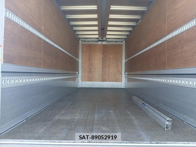 Hino RANGER 2019-04 6677689-19