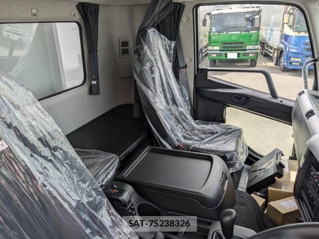 Hino RANGER 2025-12 6677672-27
