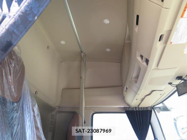 Hino RANGER 2021-02 6683975-26
