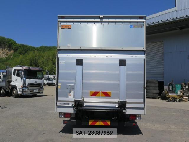 Hino RANGER 2021-02 6683975-6