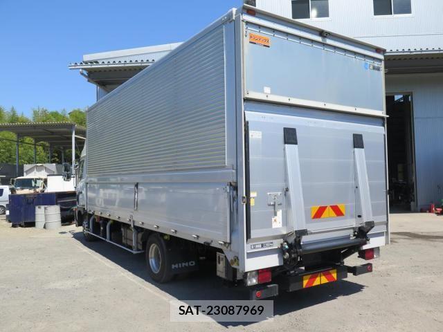 Hino RANGER 2021-02 6683975-7