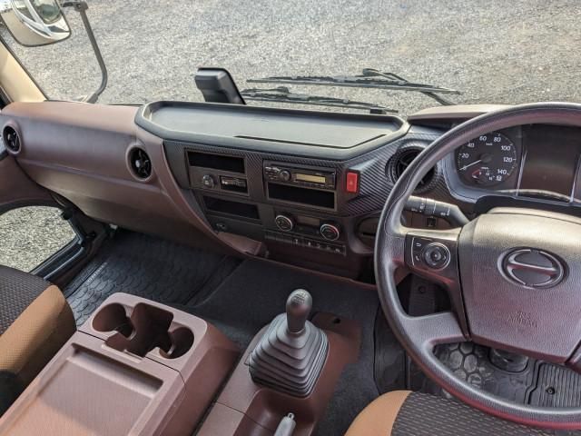 Hino RANGER 2023-05 6689581-27
